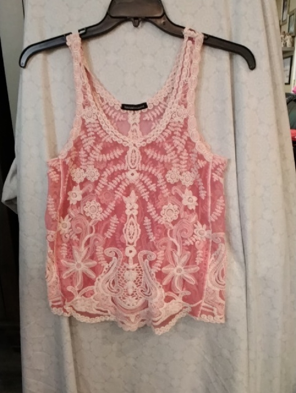 DRESSY TANK TOP